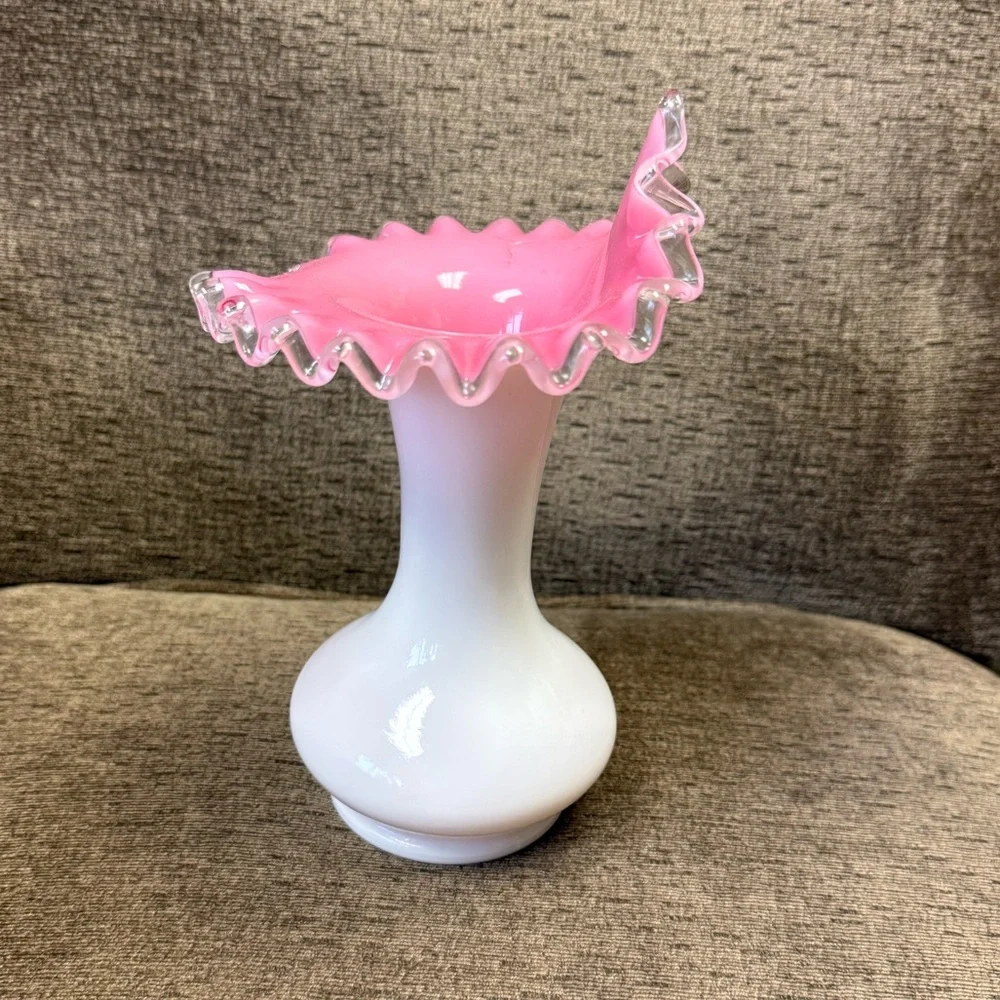 Vintage Silver Crest White and Pink Jack in the Pulpit Glass Vase w/ Ruffle Edge - Picture 2 of 12